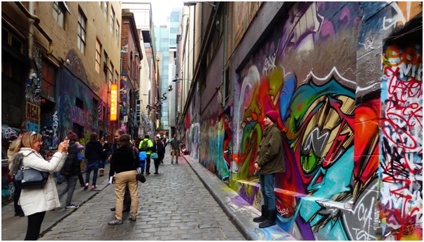 ARCADES AND LANEWAYS